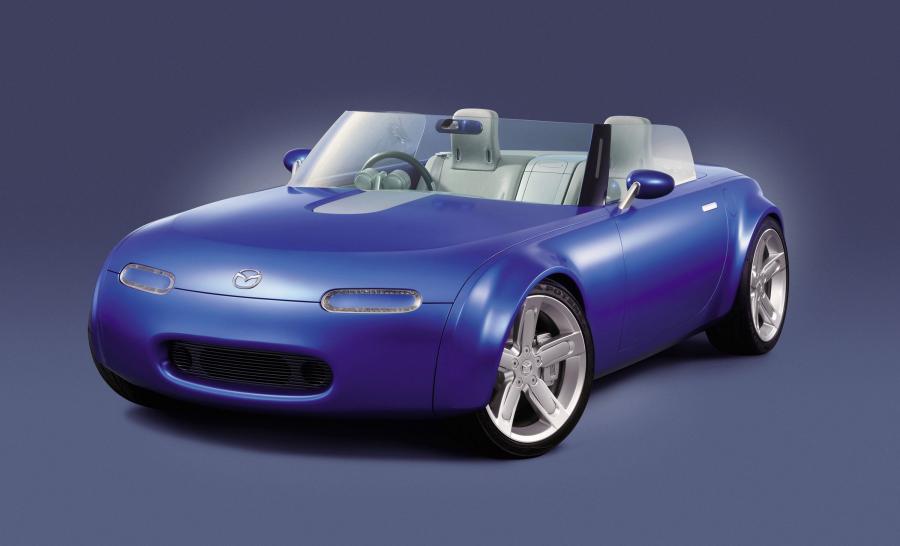  Mazda Ibuki Concept 2003 года  (фото 18 из 18)
